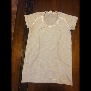Lululemon Athletica Swiftly tech crew top